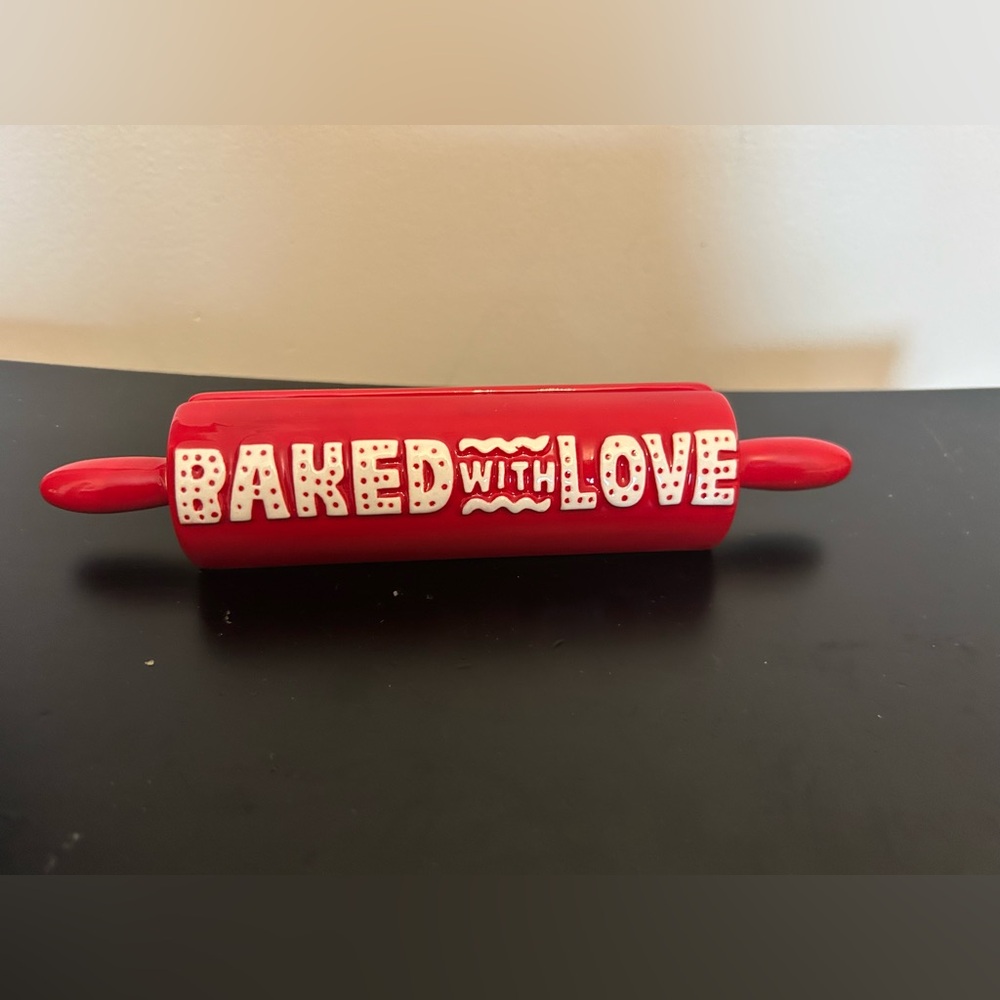 Hallmark Red Rolling Pin Recipe Card Holder with "Baked with Love" Design